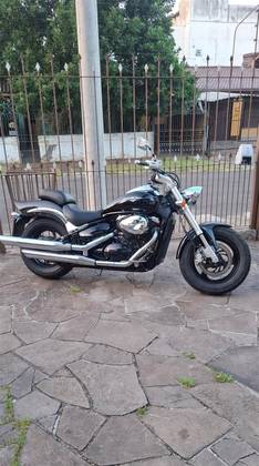 SUZUKI BOULEVARD M800 